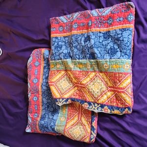 Decorative pillow covers- set of 2- nwot